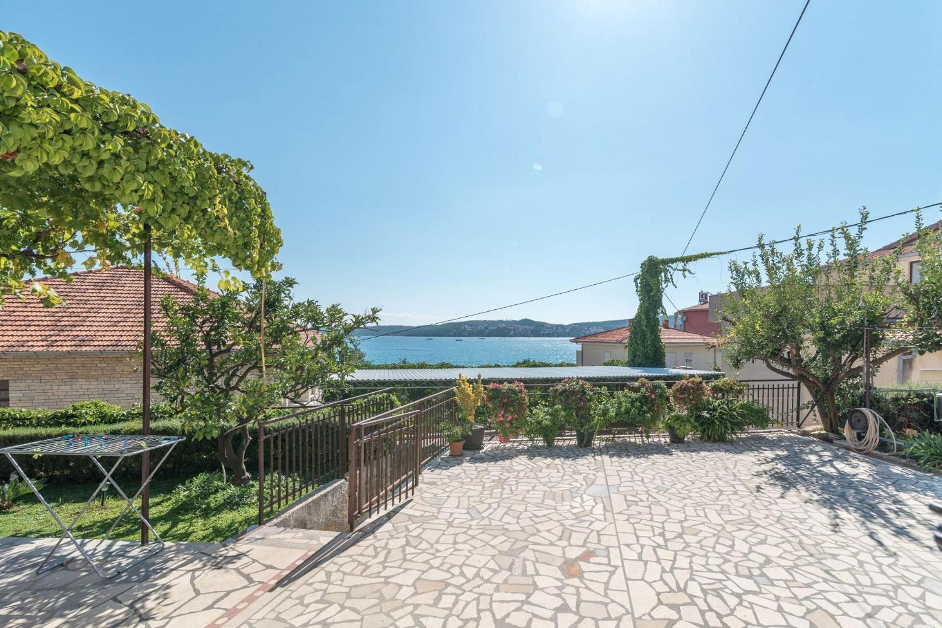 Apartments Vin Trogir Exterior photo